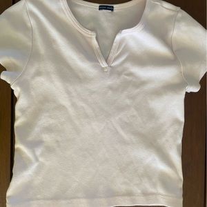 Brandy Melville crop top v neck